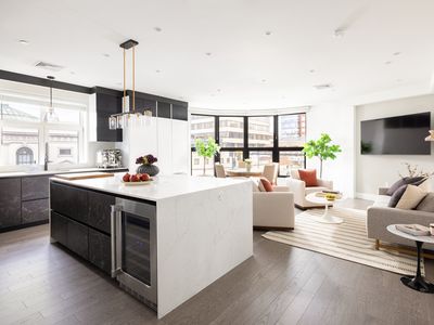69 Walnut St #4, Brookline, MA, 02445