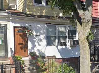 8832 145th St, Jamaica, NY 11435