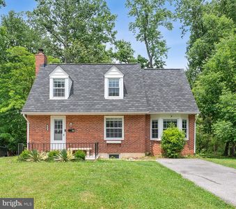 912 Adana Rd, Baltimore, MD, 21208