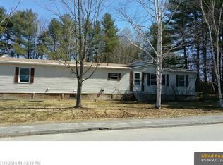 18 Poulin Dr, Skowhegan, ME 04976