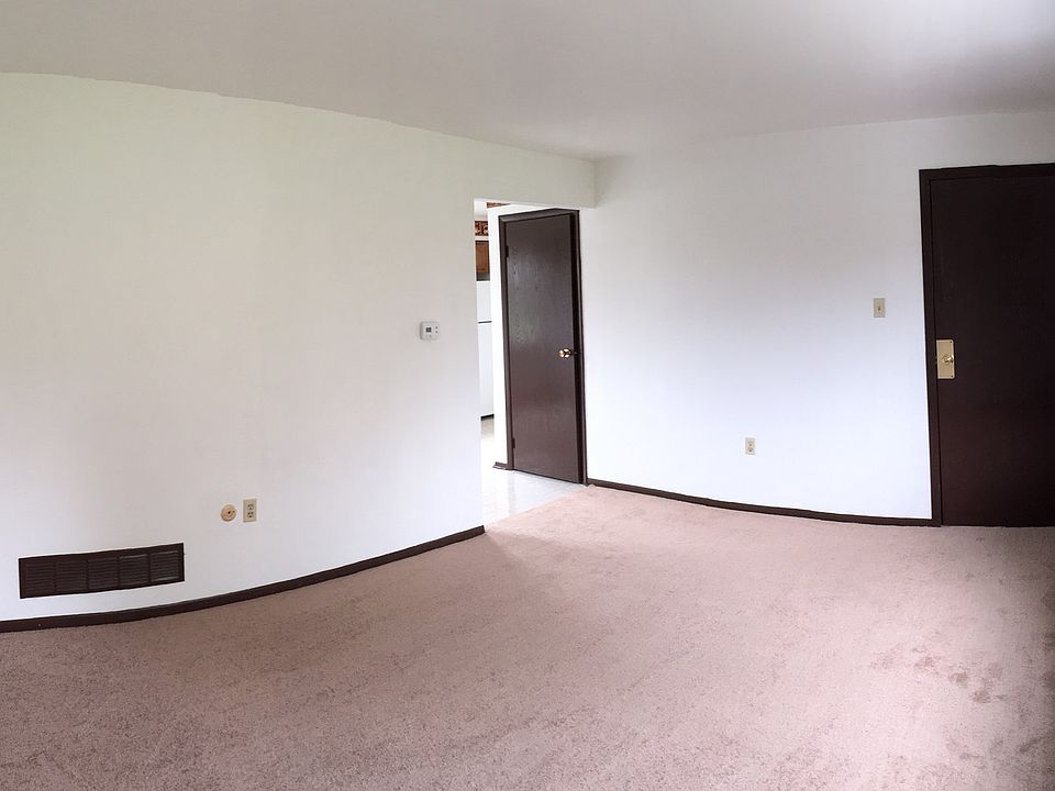 1st image of 100 Hill St #1