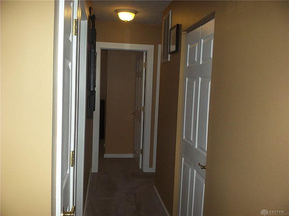5th image of 628 San Bernardino Trl