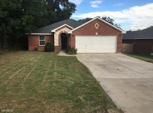 1734 Avenue E, Grand Prairie, TX 75051