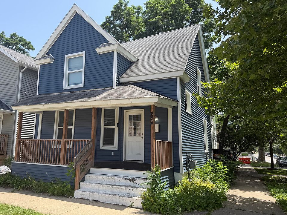 1st image of 624 Veto St NW