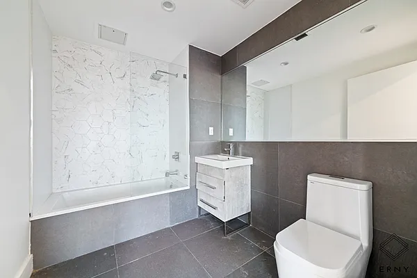 Rented by ERNY LLC | media 14