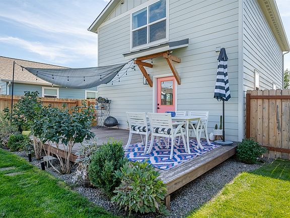 3rd image of 4784 Giada Dr