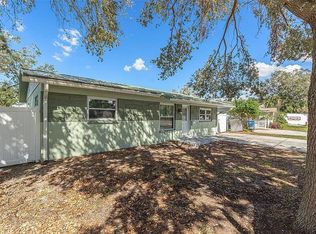 150 SE Lincoln Cir N, Saint Petersburg, FL 33703