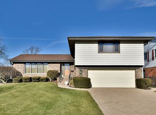 357 E Madison St, Elmhurst, IL 60126