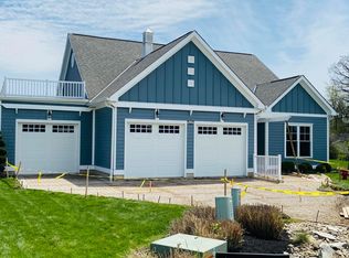 9435 Vista Point Dr, Thornville, OH 43076