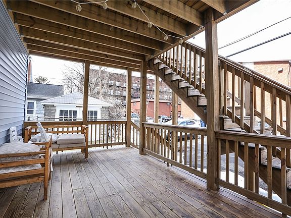 2nd image of 36 Tracy St