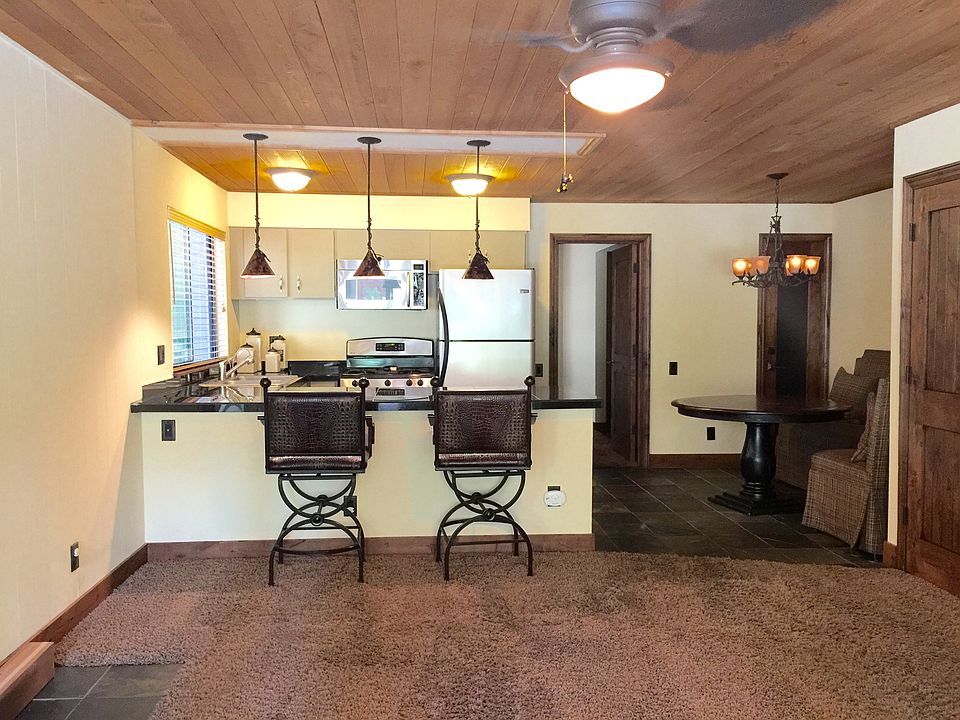 1st image of 121 Juanita Dr #4