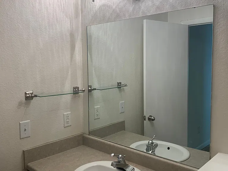 268 Alexandra Dr #12 — Photo 11