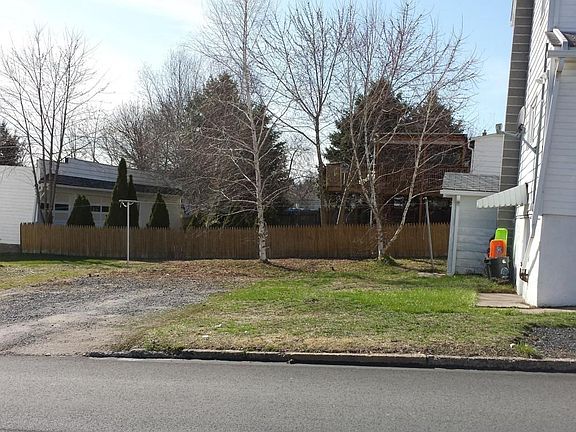 1 3 BERGH BACK PARKING 12