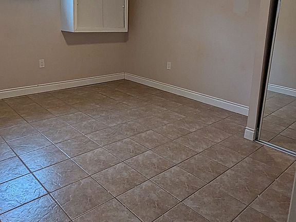 4th image of 48 Burcher Rd #Basement