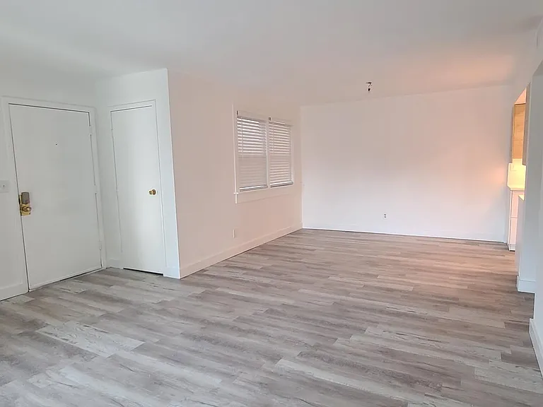 6519 W Newberry Rd #1014 — Photo 3