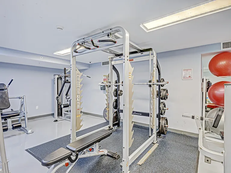 410 Evernia St #801 — Photo 31