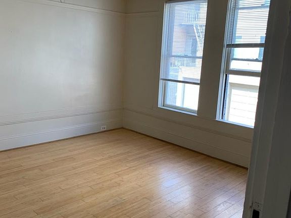 2nd image of 133 Magnolia St