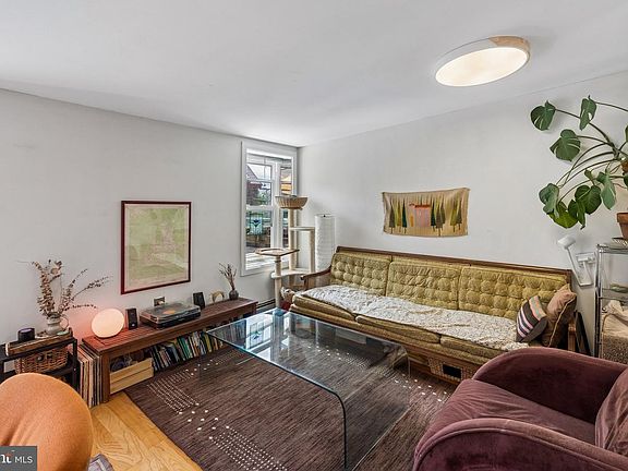 3rd image of 2020 Christian St APT E