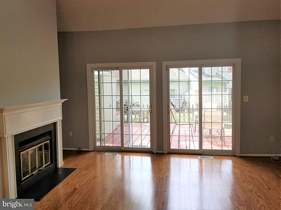 4th image of 7 Williamson Ct
