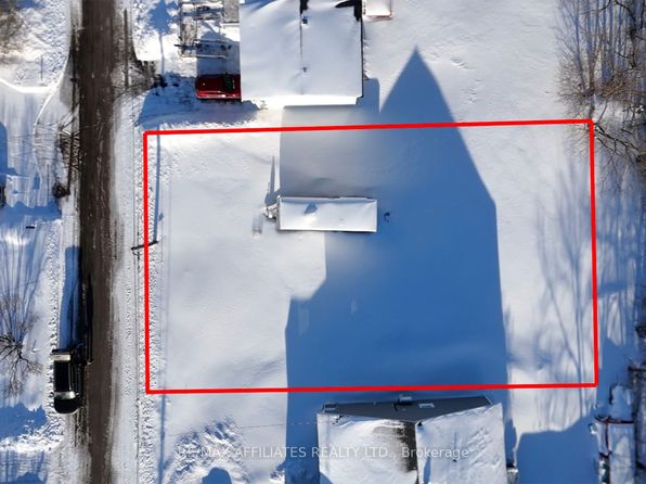 43 King St, Montague, ON K7A 3E2