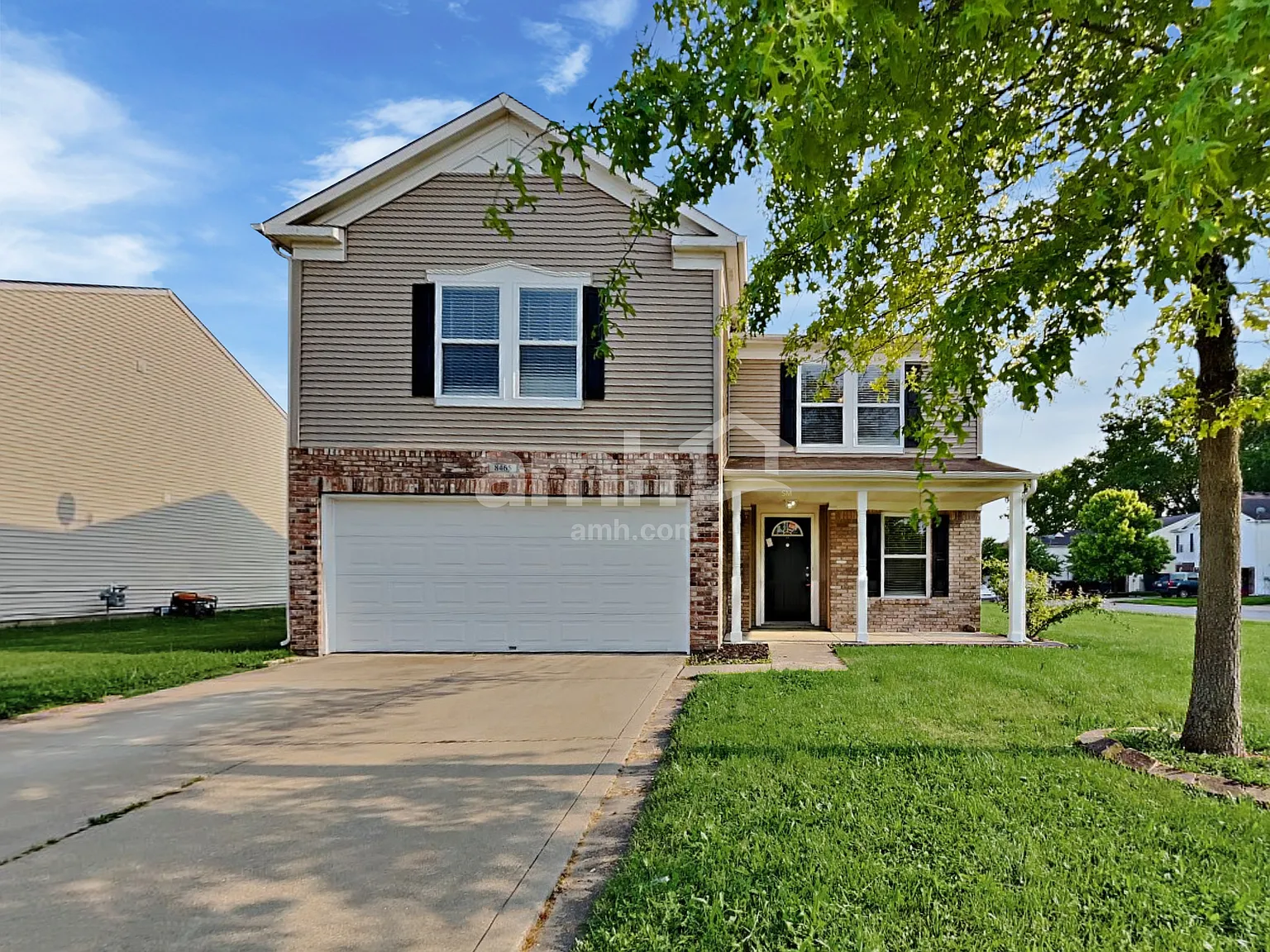 4 bed, 2.5 bath, 2230 sqft, $2,125 — Photo 1