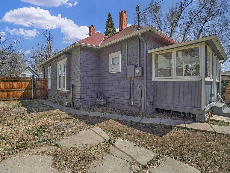 1519 W Cucharras St — Photo 23