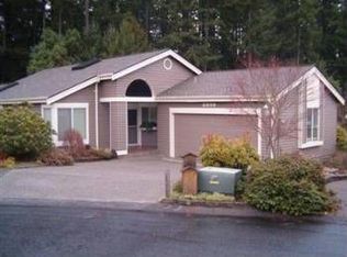 6888 Starboard Ln, Gig Harbor, WA 98335