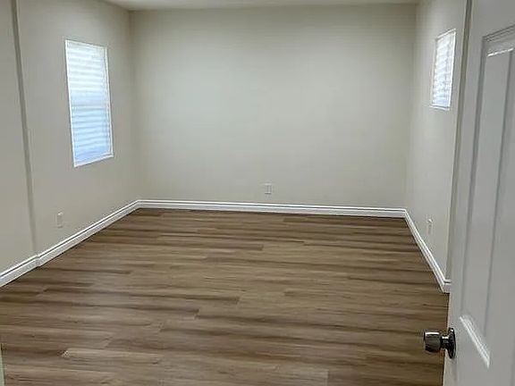 5th image of 5212 El Verano Ave #A
