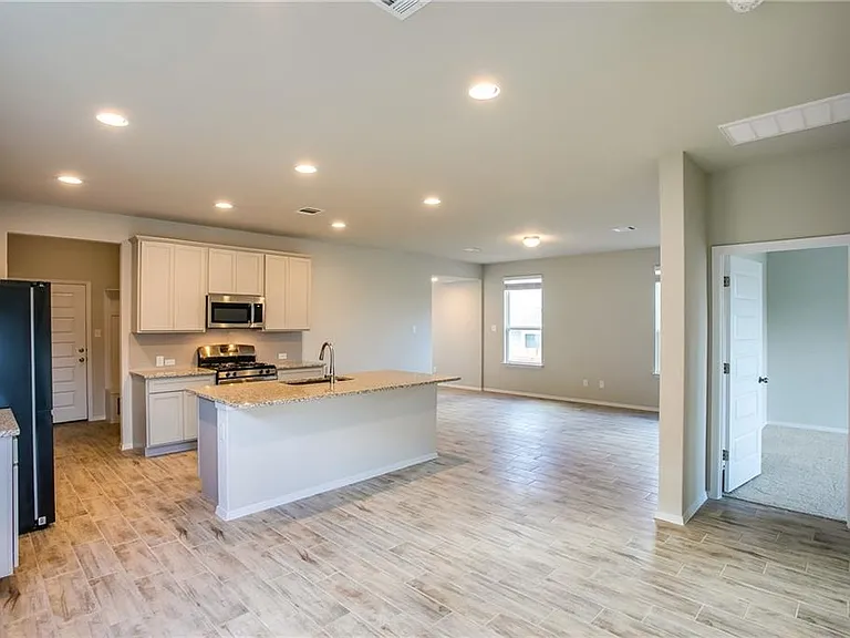 11713 Lago De Garda Dr — Photo 14