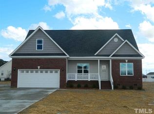 29 Poppyseed Ln, Pine Level, NC 27568