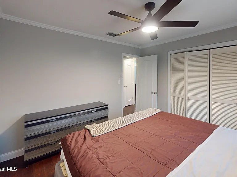216 Country Club Dr — Photo 31
