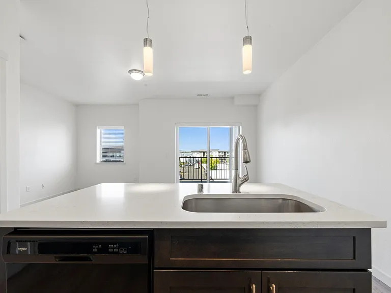Columbia River Walk Apartments — Photo 88