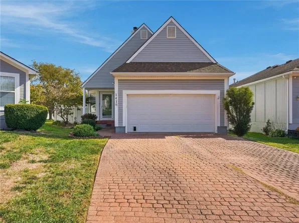 1416 NW Primrose Ln, Blue Springs, MO 64015