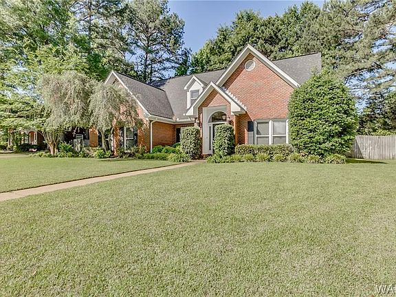 2nd image of 1611 Teal Cir