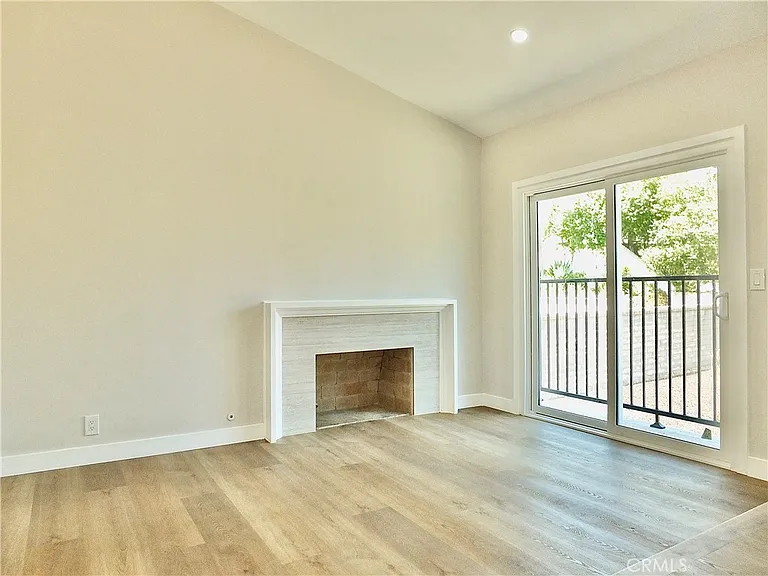 652 Margo Ave — Photo 33