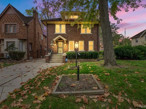 4221 Fullerton St, Detroit, MI 48238