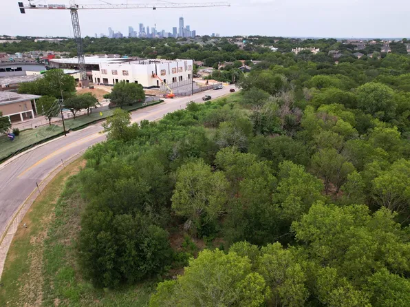 2827 Metcalfe Rd, Austin, TX 78741