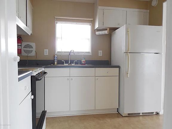 4th image of 14324 Montclair Dr