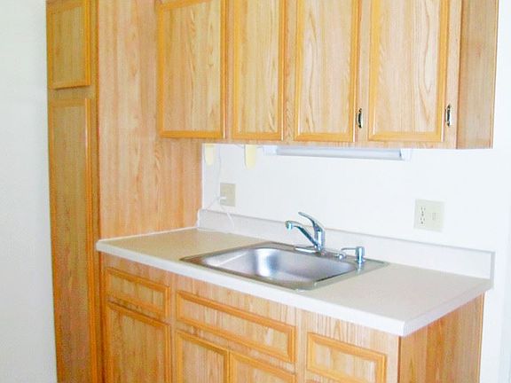 3rd image of 6650 Amherst St Unit 16C