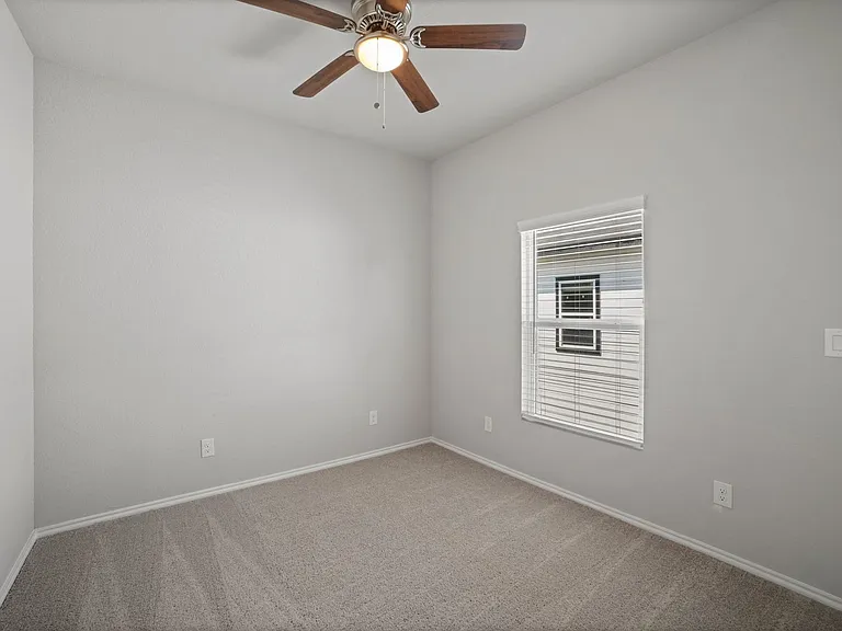 7226 Briar Pl — Photo 17