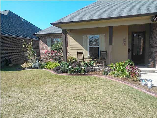 2nd image of 315 Norman Dr