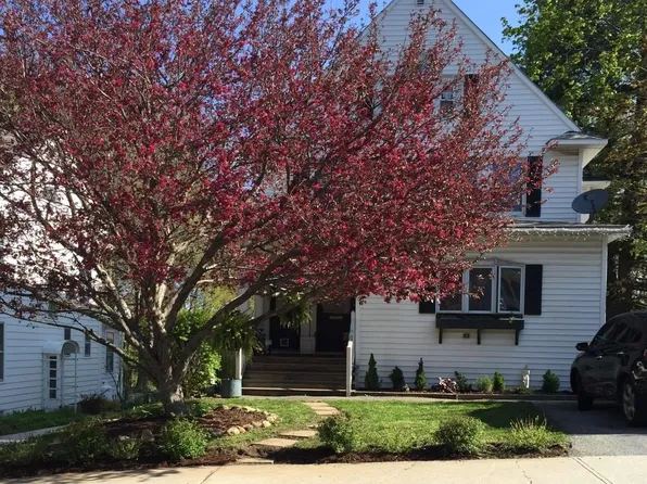 112-114 Grandview Street, Bennington, VT 05201