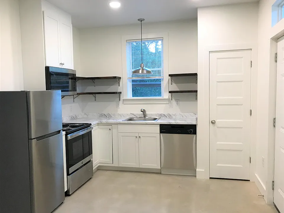 1115 Nolan St #2-2100