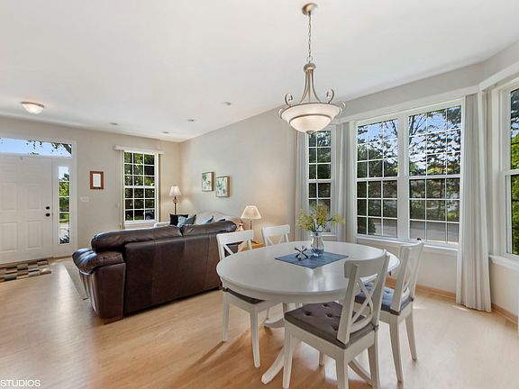 3rd image of 46 N Englewood Ct #52
