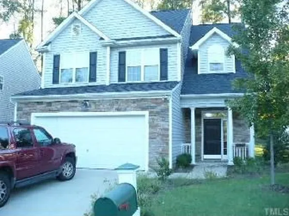 8213 Marshall Brae Dr, Raleigh, NC 27616