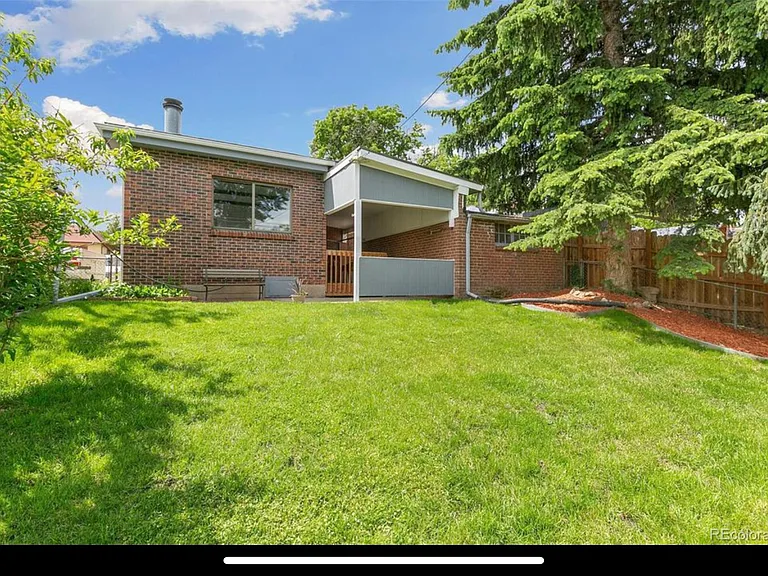 3695 W 46th Ave — Photo 3