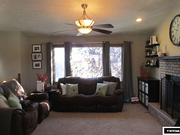 3rd image of 1026 Cypress Cir
