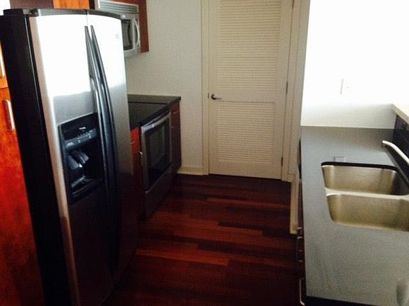 4th image of 155 Court Ave #2214