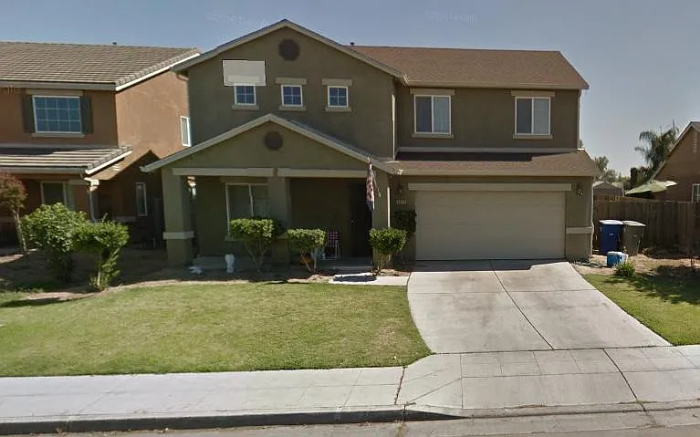 5573 W Dayton Ave photo 1