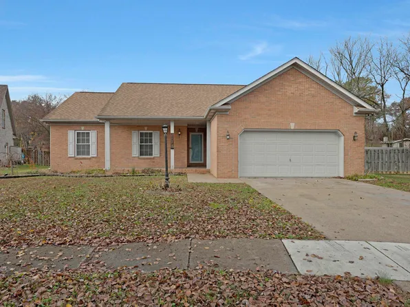 3104 Roselawn Dr, Evansville, IN 47711